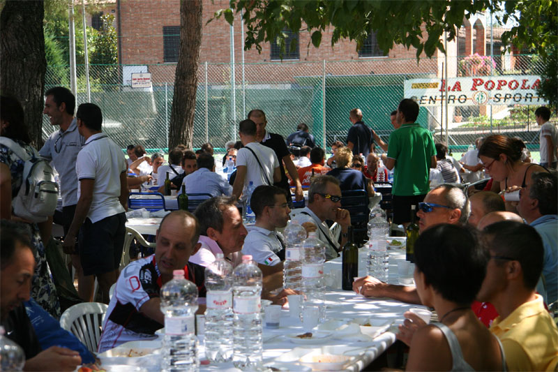 gal/2009/06 - GF della Valdarbia/pranzo_premiazioni/IMG_8035-01.jpg